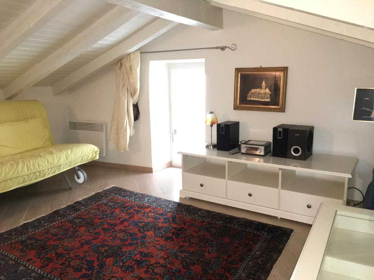 Ferienhaus, Rustico Auf Burg Локарно Экстерьер фото