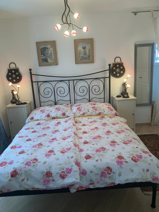 Ferienhaus, Rustico Auf Burg Локарно Экстерьер фото